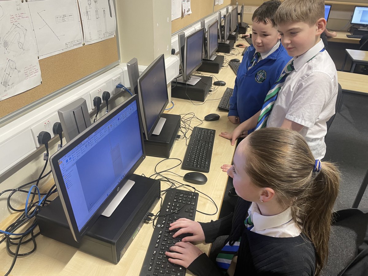 StBenedictTech's tweet photo. S1 Tech classes have had a busy start to 2026 and have been learning about Computer Aided Design and investigating how the 3D printer works @stbenedictsren https://t.co/2pWcvSoXde