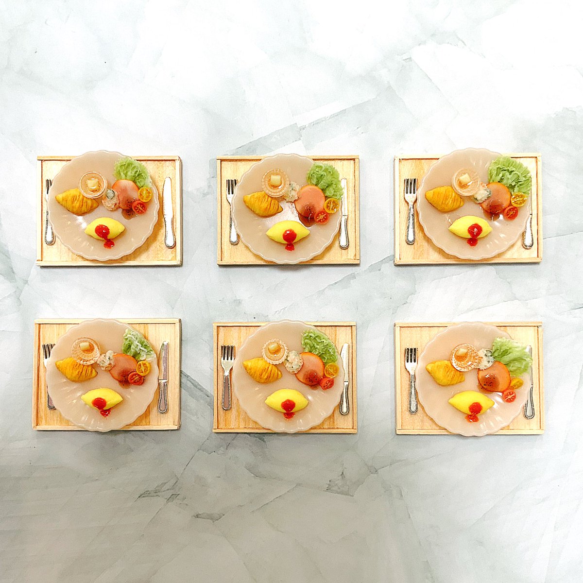 UPI CAFE@ミニチュアフード tweet media