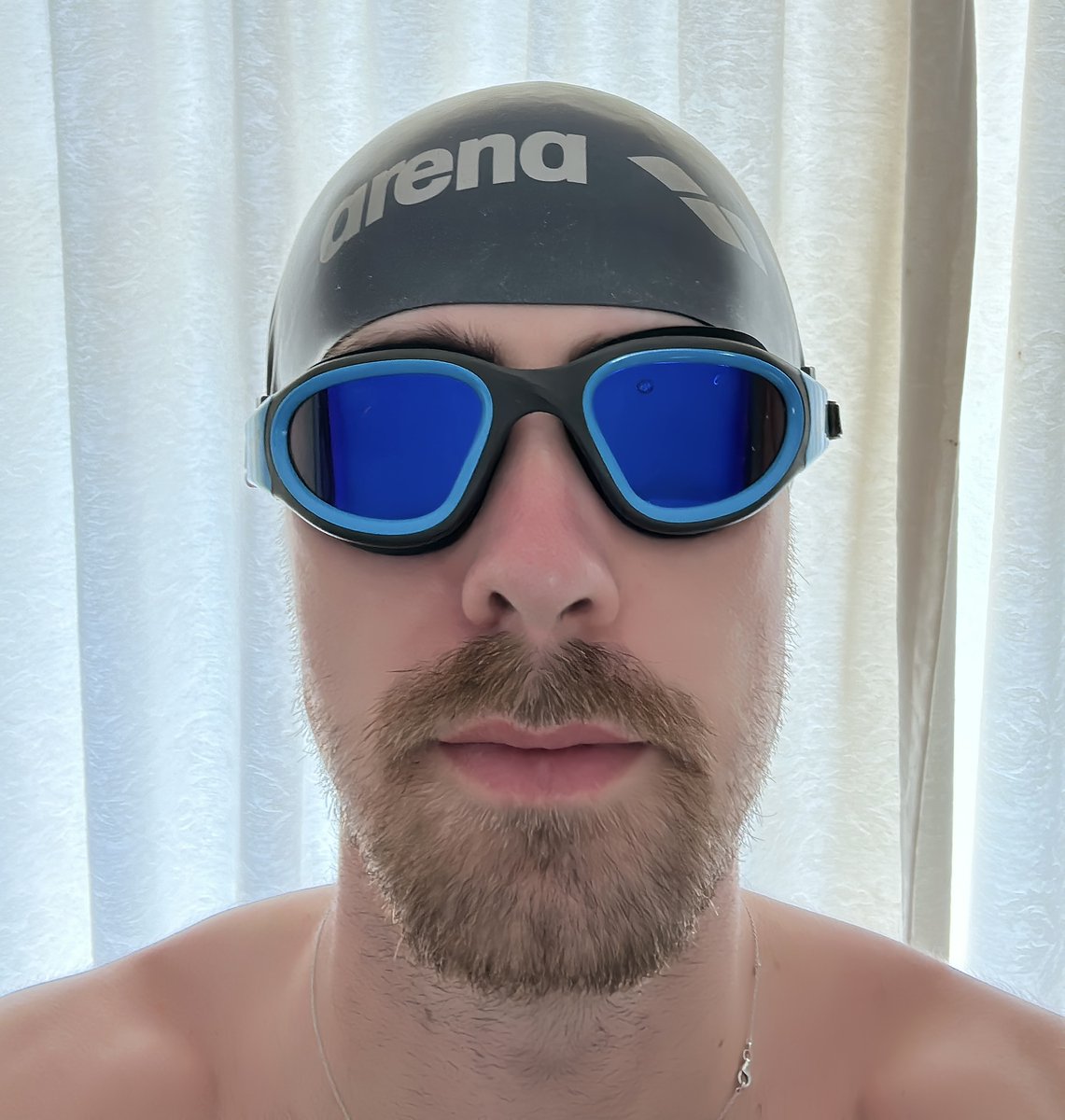 SafeDave tweet media