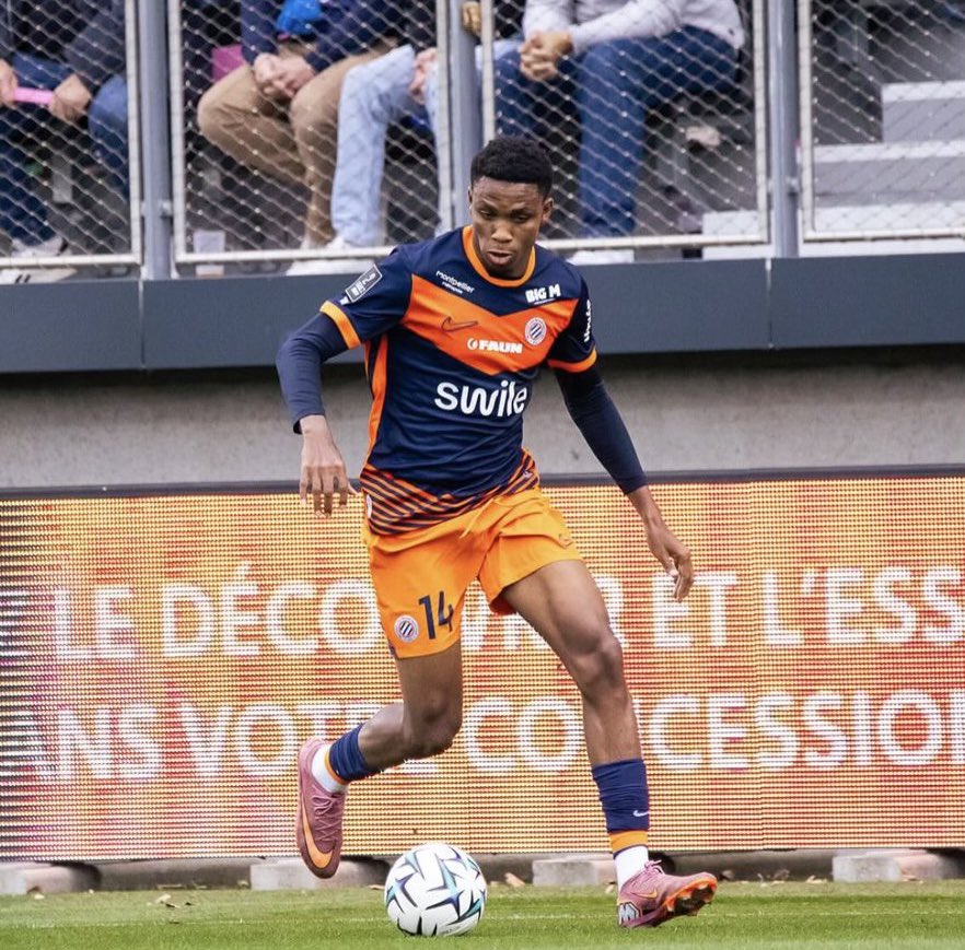 🔁 L’attaquant Victor Orakpo va être prêté par l’OGC Nice à l’ASNL. 

Capable de jouer sur les ailes comme en position d’avant-centre, il évoluait depuis le début de saison à Montpellier avec qui il a délivré 1 passe décisive en 13 matchs. 

(Via <a href="/Nice_Matin/">Nice-Matin</a>)