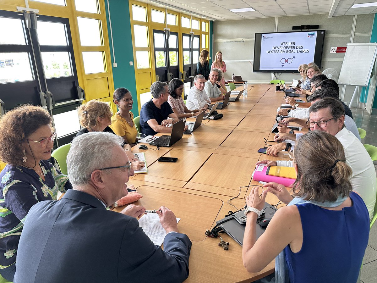 Académie de La Réunion tweet media