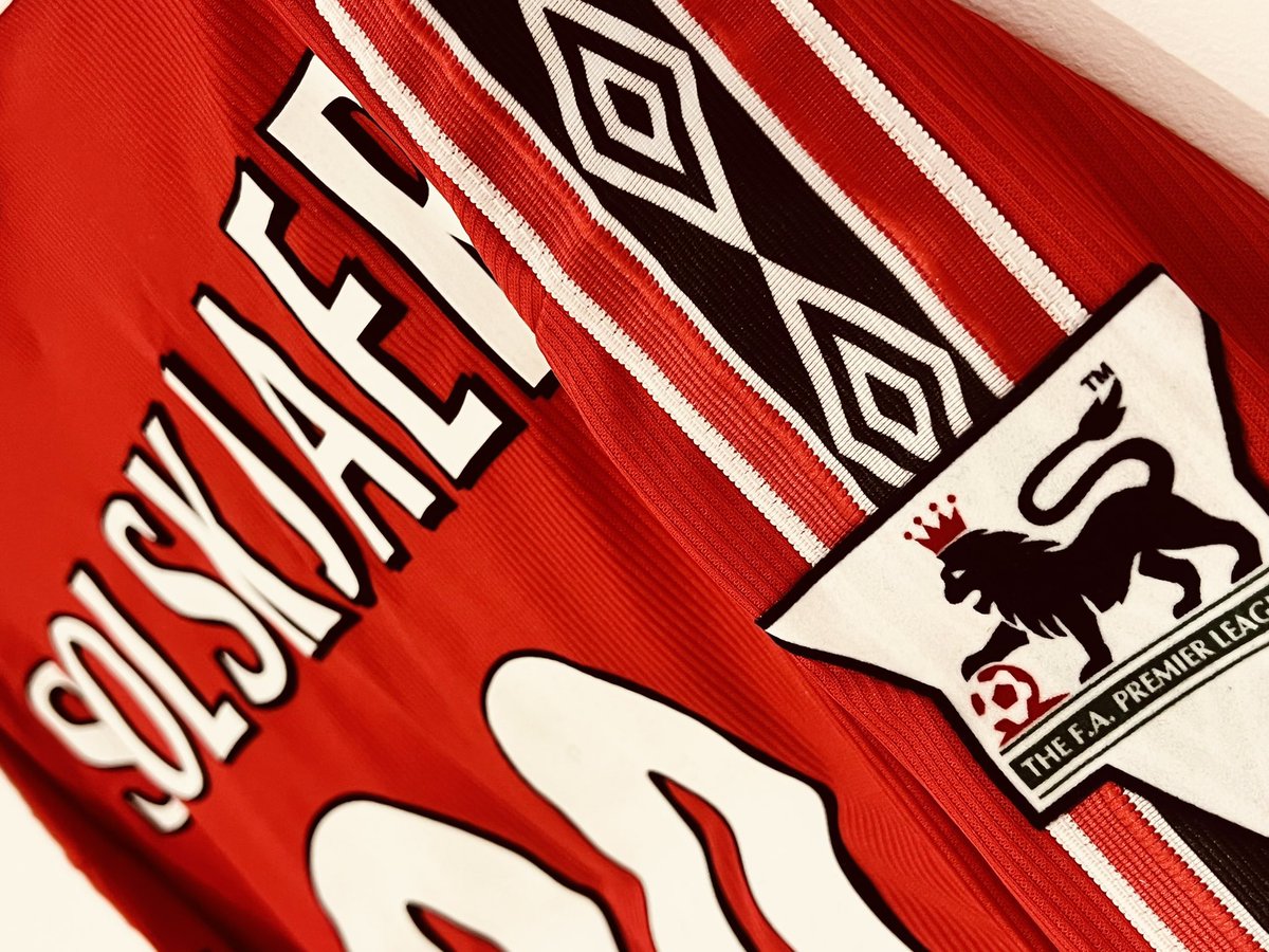 The greatest long sleeve football shirt ever made…