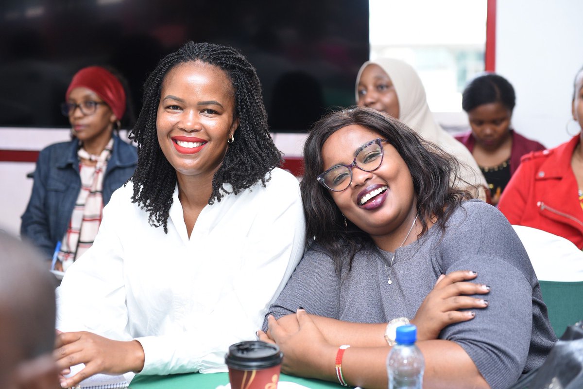 supamamas tweet media