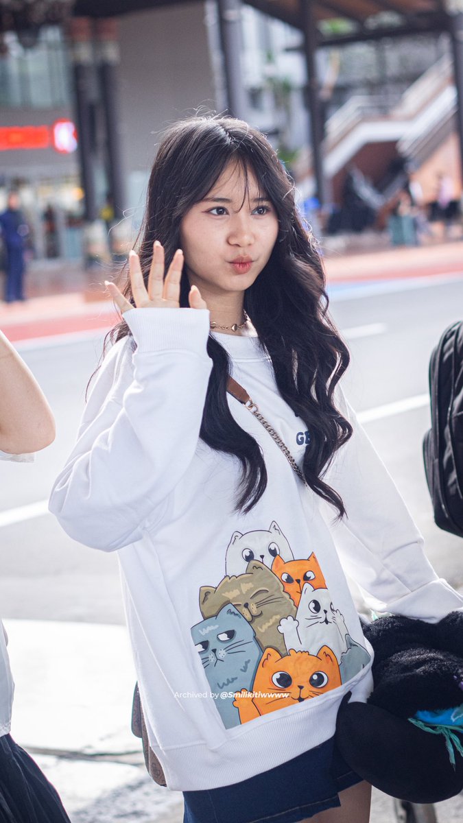 Smilikitiw. tweet media