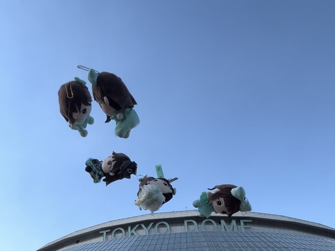 _yui__mint's tweet photo. みんなで優衣ちゃん投げてたら
いつのまにか日曜日が終わってたねぇ

#ゆいと東京ドーム https://t.co/zzkiHZALjY