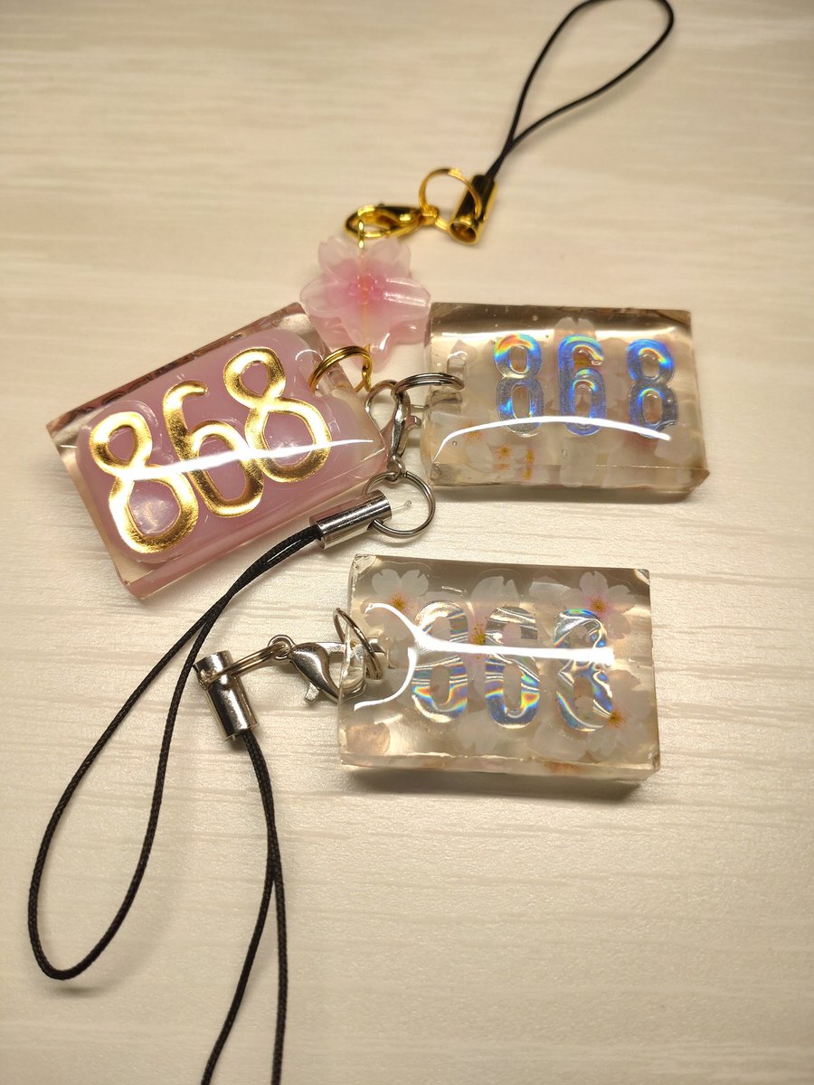 ロビン tweet media