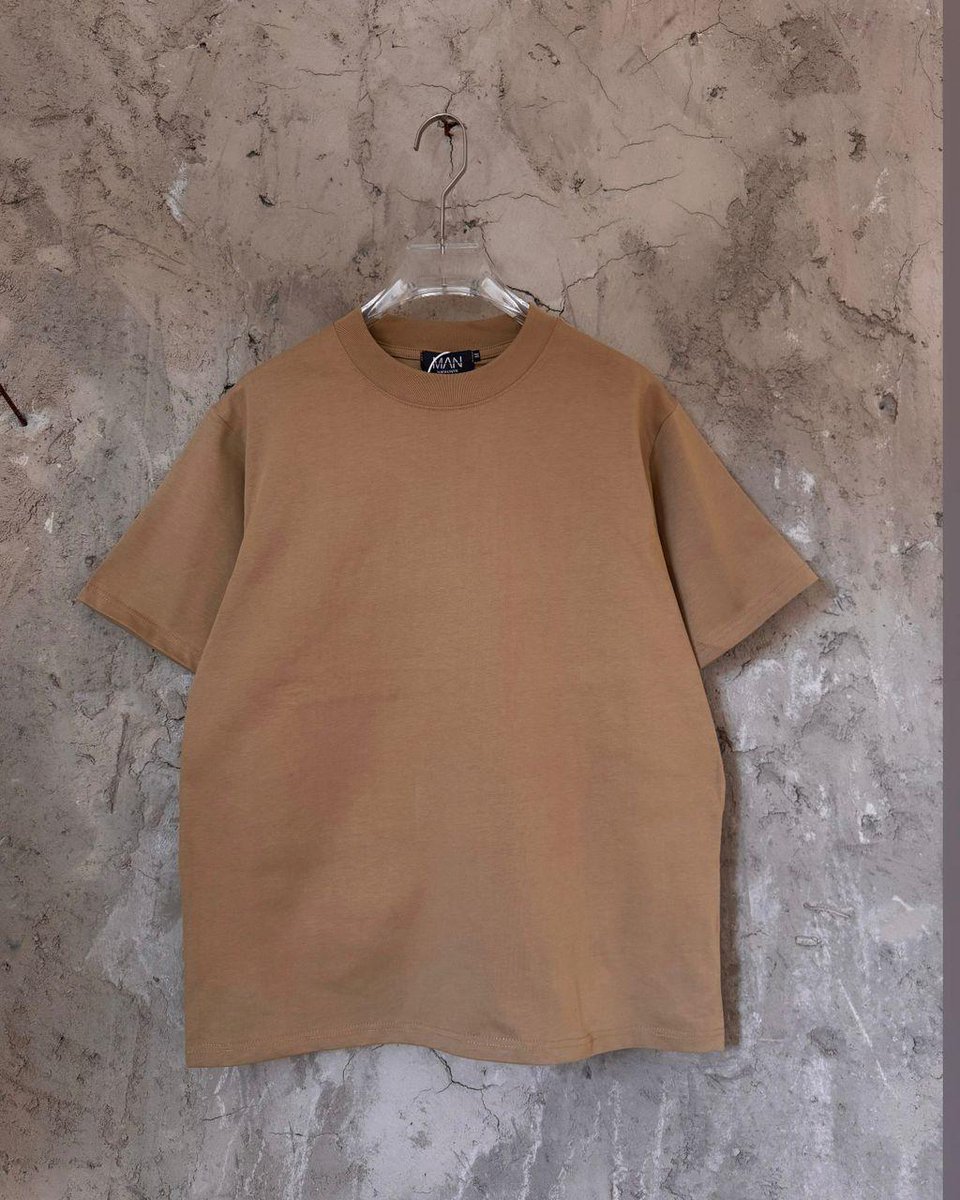BlayLemuel's tweet photo. Quality EXTRA HEAVY plain tees ✅️ **see video for Thickness**
140🏷 ((valds day promo💙💙))
Dm//WhatsApp: 0596005637 https://t.co/rfMmnoax1m