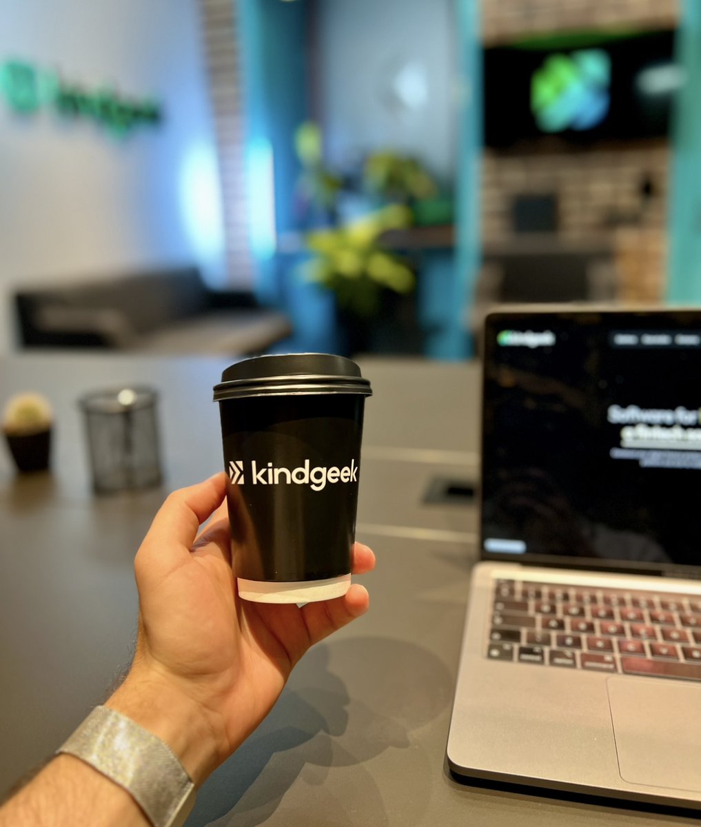 Yura Gnatyuk tweet media