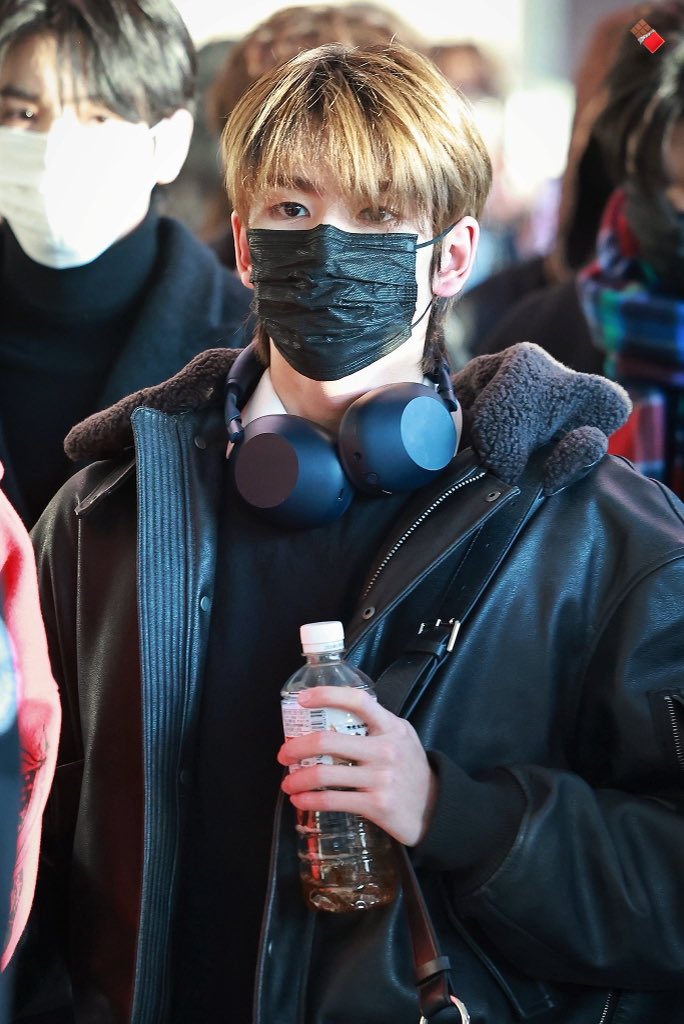 Hanbi closet tweet media