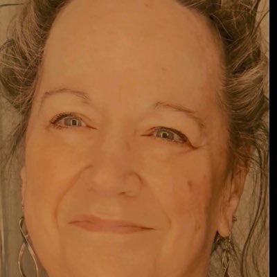 SharonLoeffler1's tweet photo. #NewProfilePic https://t.co/5vbrdJttAs