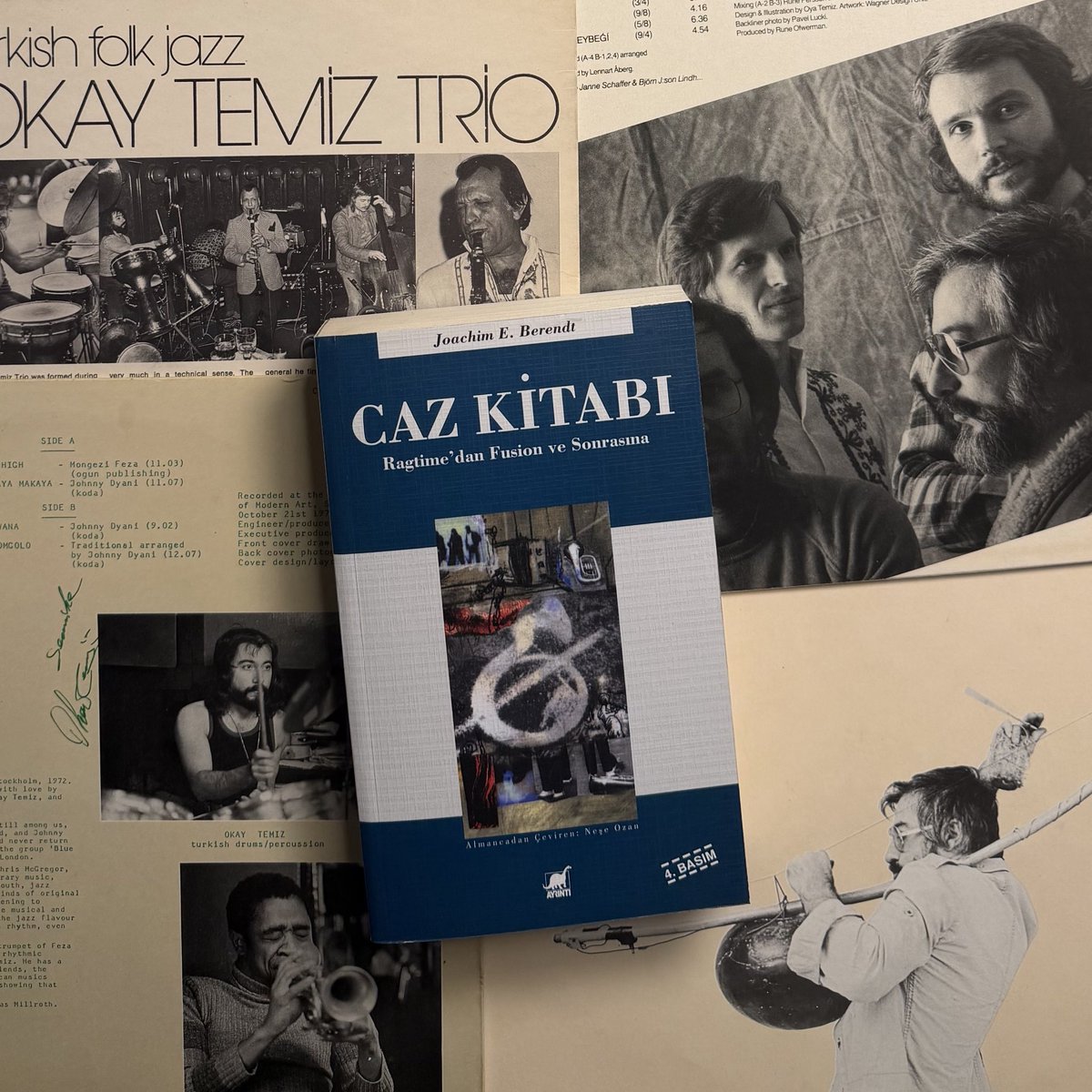 #OkayTemiz,
#OrientalWind grubu ile memleketi Türkiye’nin ritimlerini caza kazandırdı. 
#KarlBerger 
‘Türk müziğinin evrensel olduğunu, çünkü içinde Asyatik, Avrupai ve Afrika kaynaklarını birleştirdiğini’ düşünmektedir.
Joachim E. Berendt
Caz Kitabı, Okay Temiz, Oriental Wind