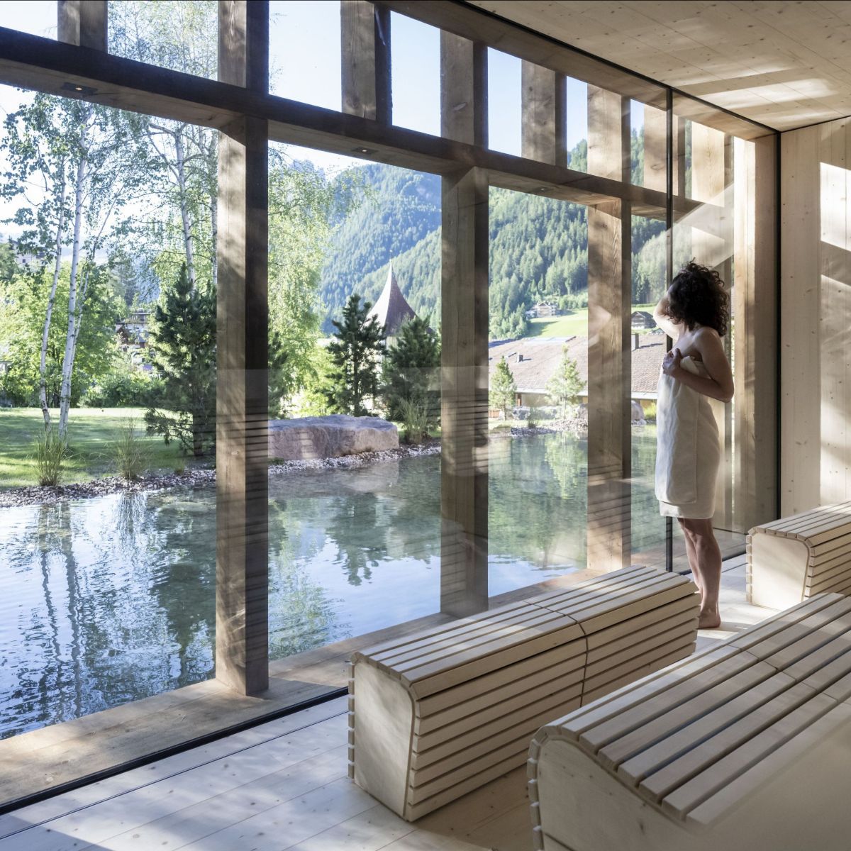 Arthouse PR tweet media