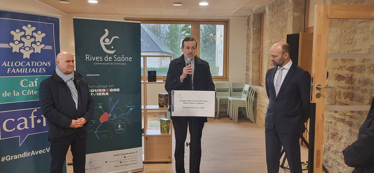 Image de Préfet Bourgogne-Franche-Comté Préfet Côte-d'Or - Inauguration du nouvel accueil de loisirs de Saint-Seine-en-Bâche en présence de Benoit Byrski, sous