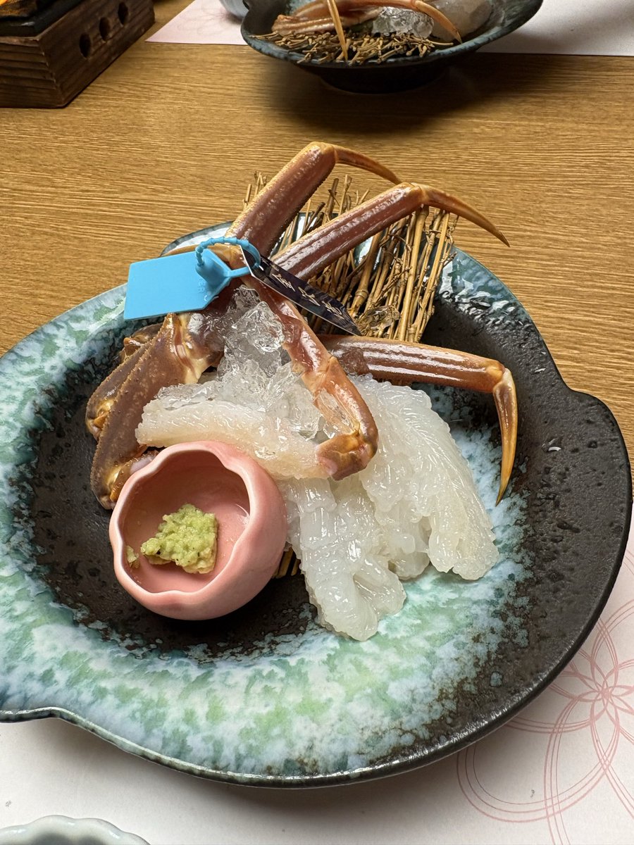 HseyRfa's tweet photo. 加能蟹うまっっ https://t.co/Pvs06Ttwnq