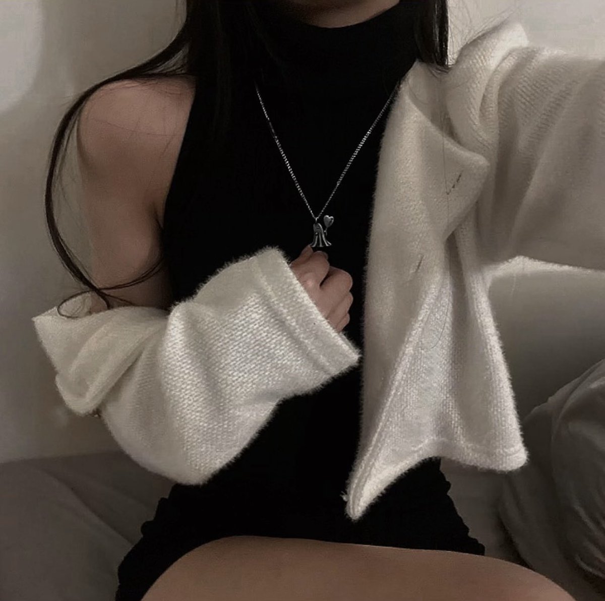 YY🥀 tweet media