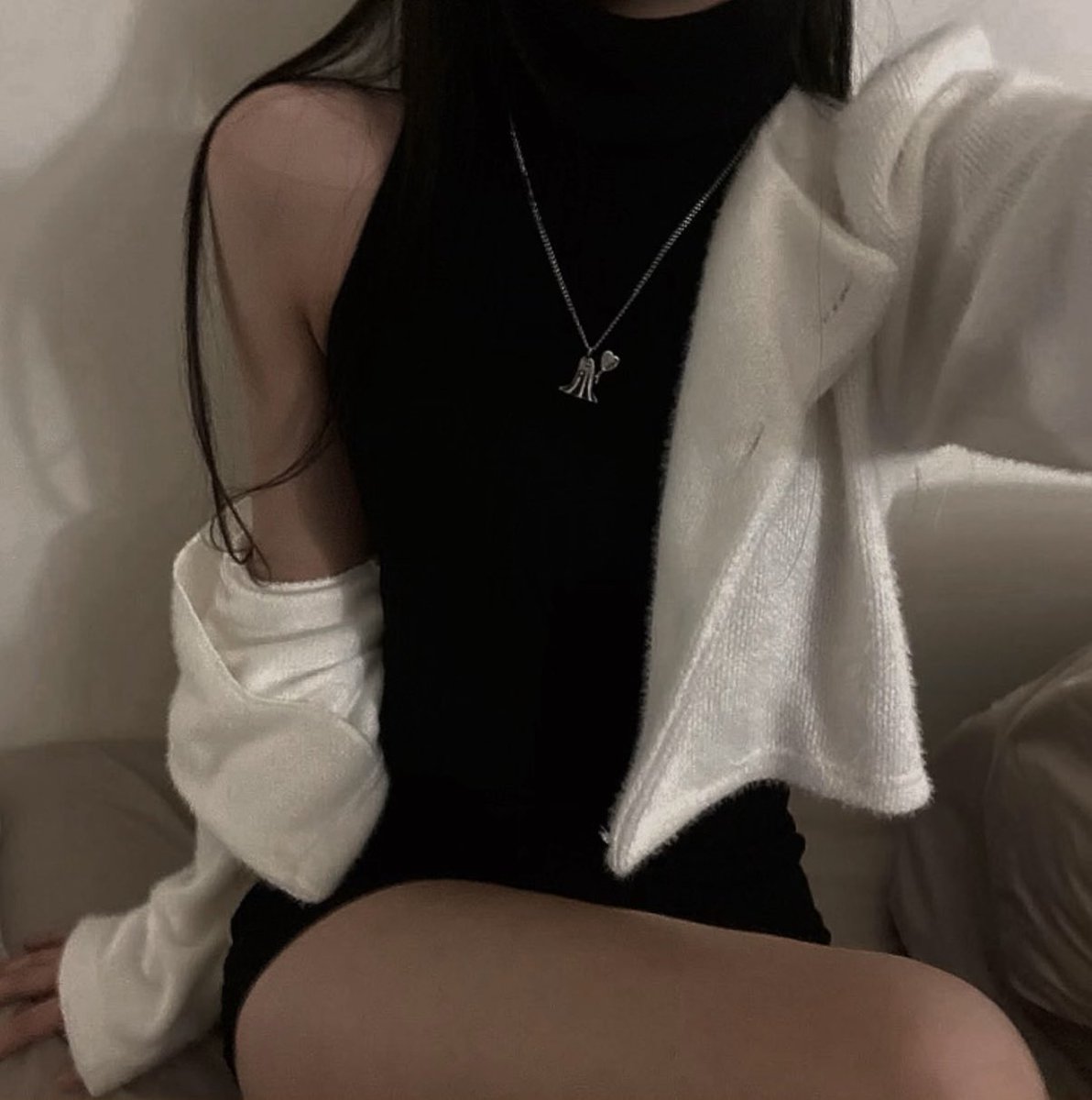 YY🥀 tweet media