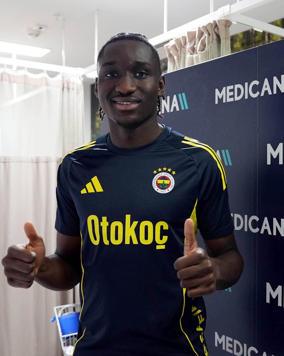 FT_Total's tweet photo. OFICIAL ✍️. Sidiki Chérif es nuevo jugador del Fenerbahçe. El delantero francés llega cedido por el Angers hasta final de temporada. #FBSK #TeamSCO https://t.co/JyCqDe6spH