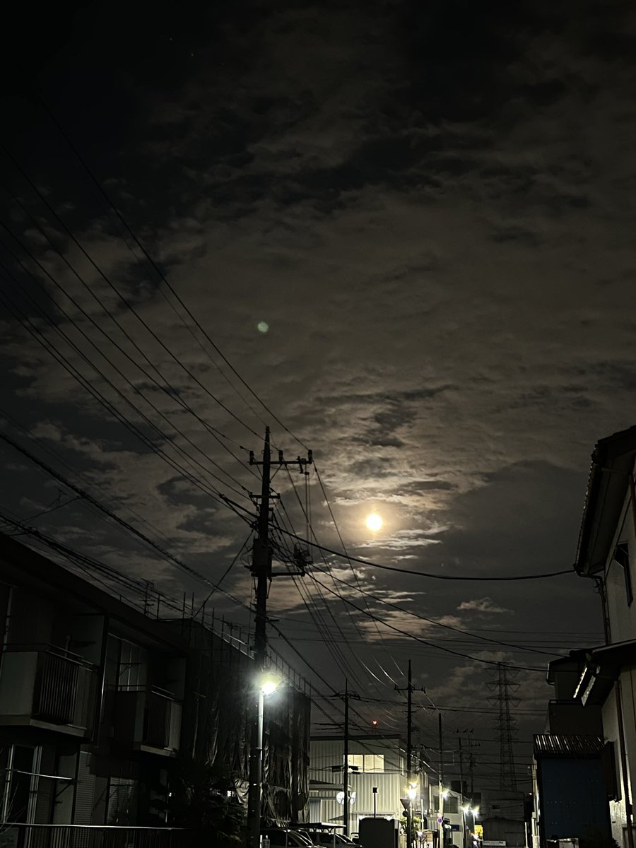 doi_Qichiro's tweet photo. 難しいものね。🌕撮るの。

 #musicsalad https://t.co/uyNqSDxhBq