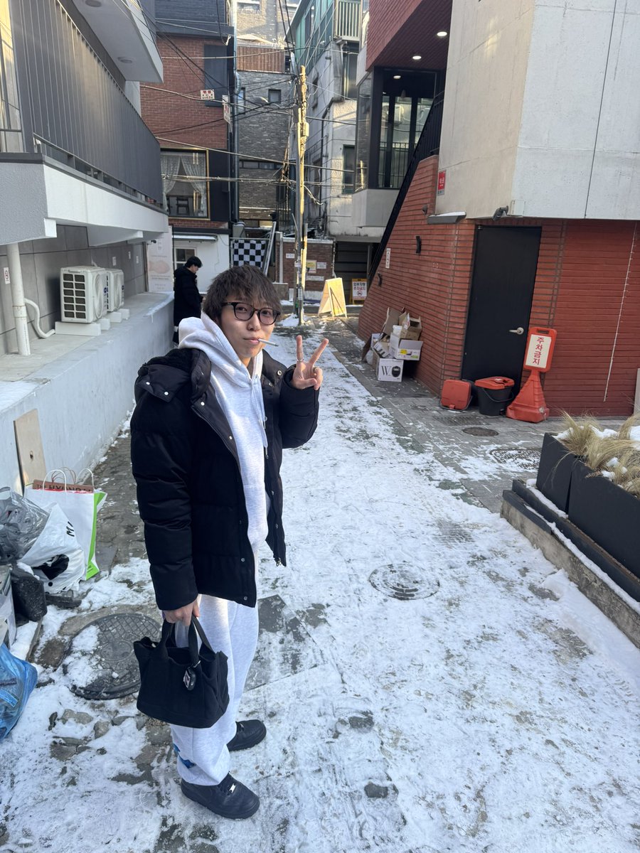 yyhh__2's tweet photo. 韓国入り🇰🇷 https://t.co/IKMamAuJSp