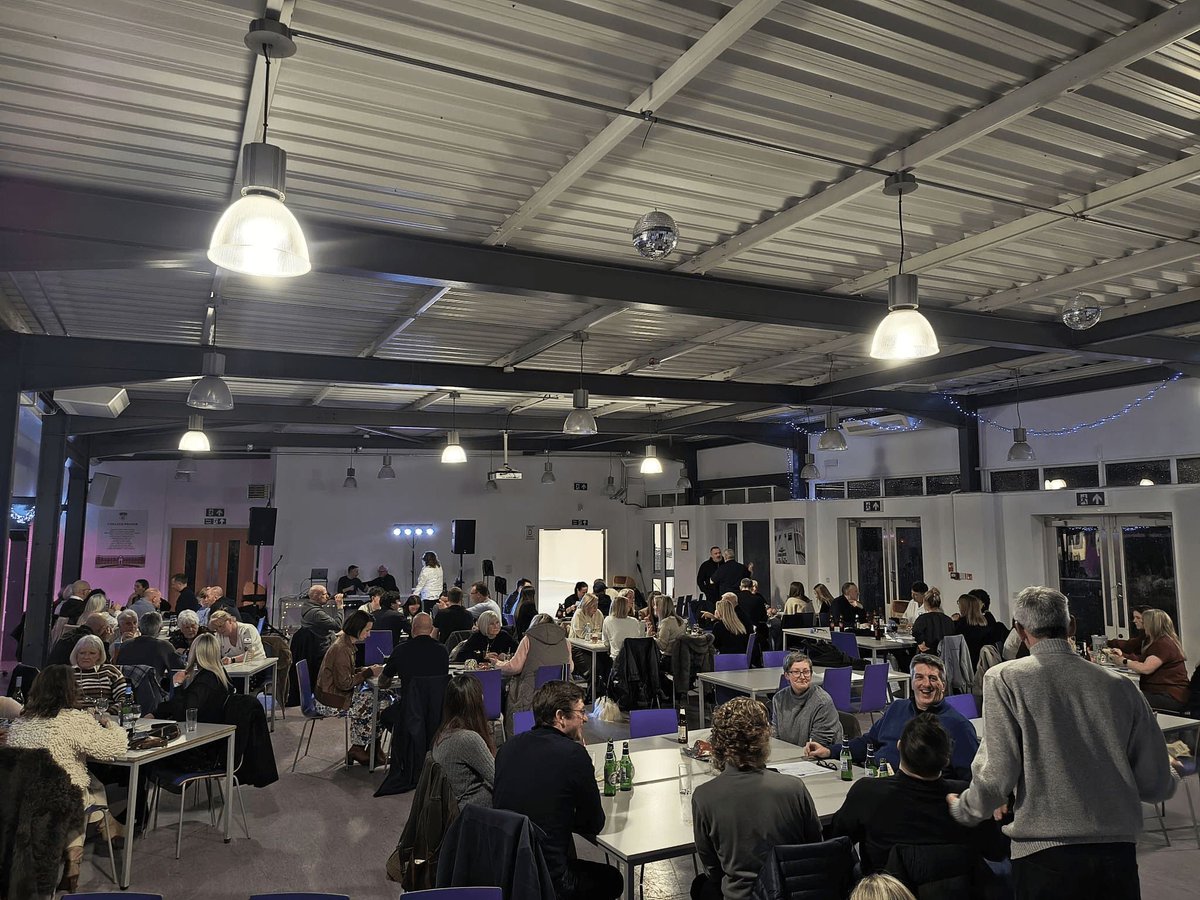 St Edward's College tweet media