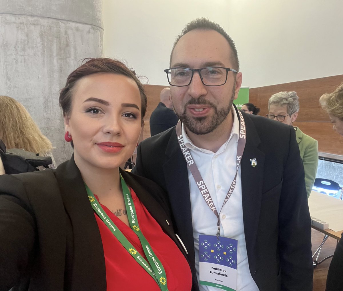 milica_baltic's tweet photo. Čovek koji brani Zagreb od fašizma!

Zeleni gradonačelnik Zagreba Tomašević 💚 https://t.co/VARyhft0V7