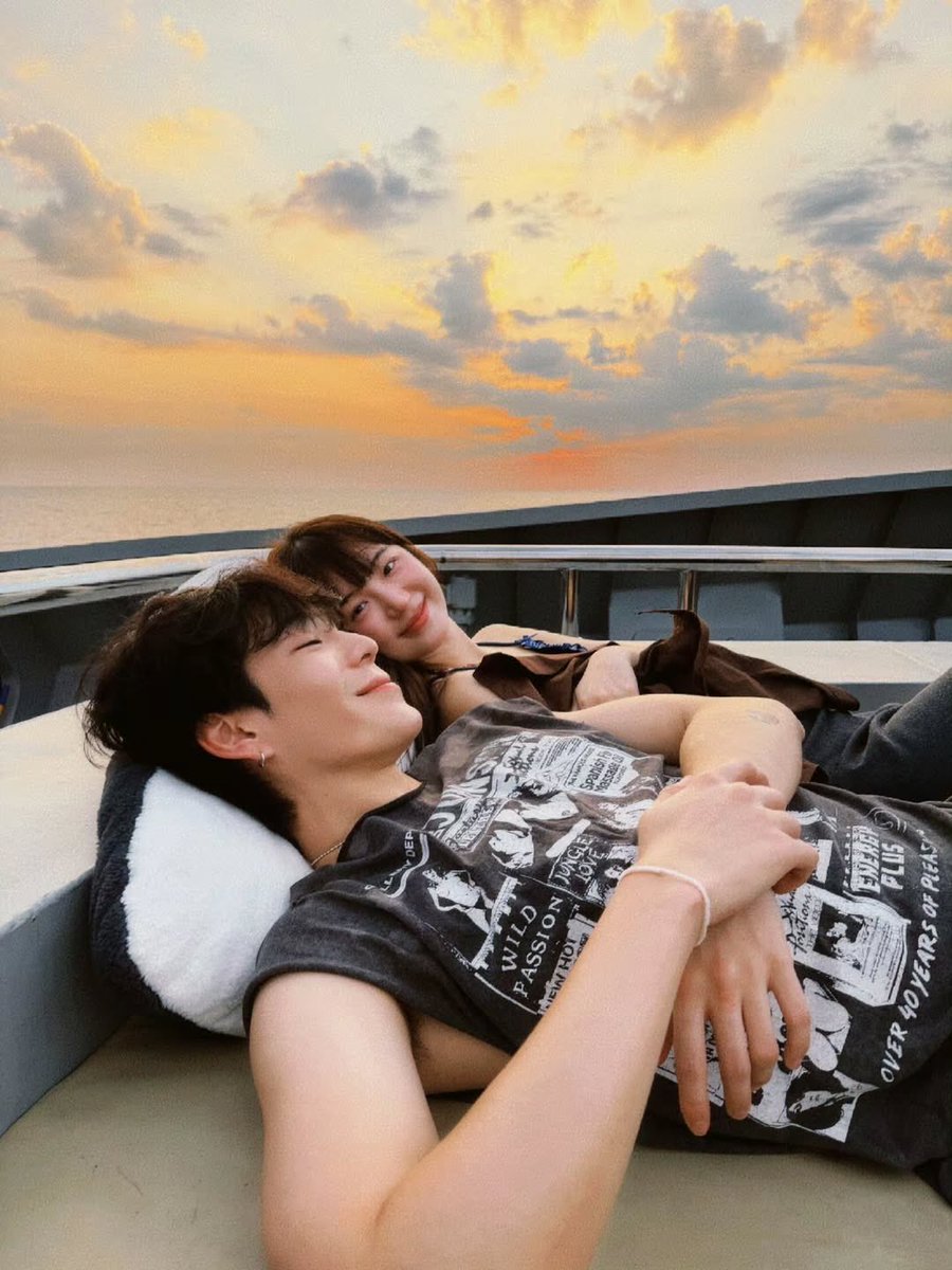 มอมอนอ ༘ ꕁ SVRN อ่านว่า ซอฟเวอเรน tweet media