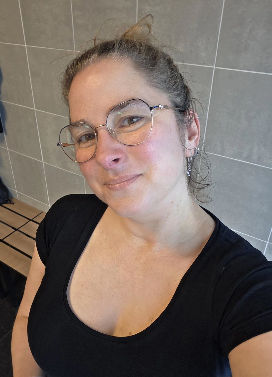Suzan_Sssst's tweet photo. Heerlijk gebalanced, sauna erachteraan. Ik voel me herboren.
#Bodybalance https://t.co/YIOUIQawuU