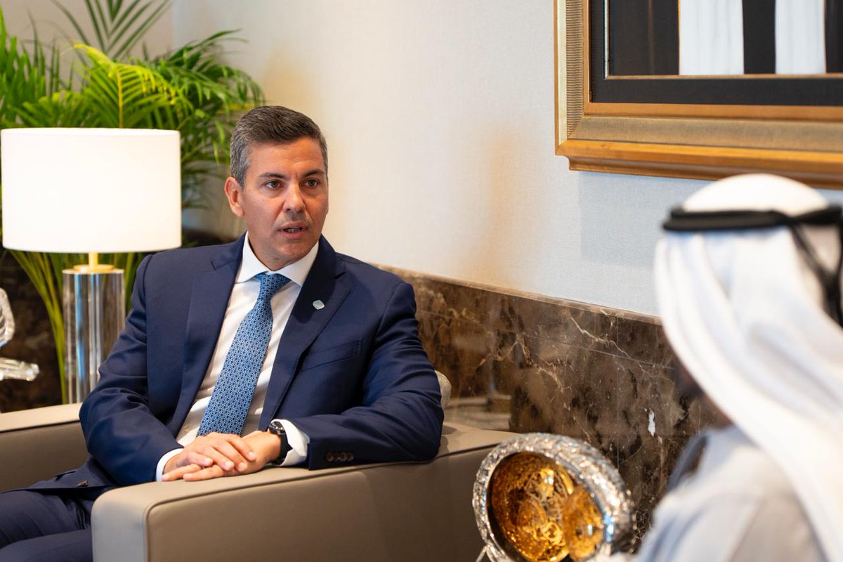 Santiago Peña tweet media