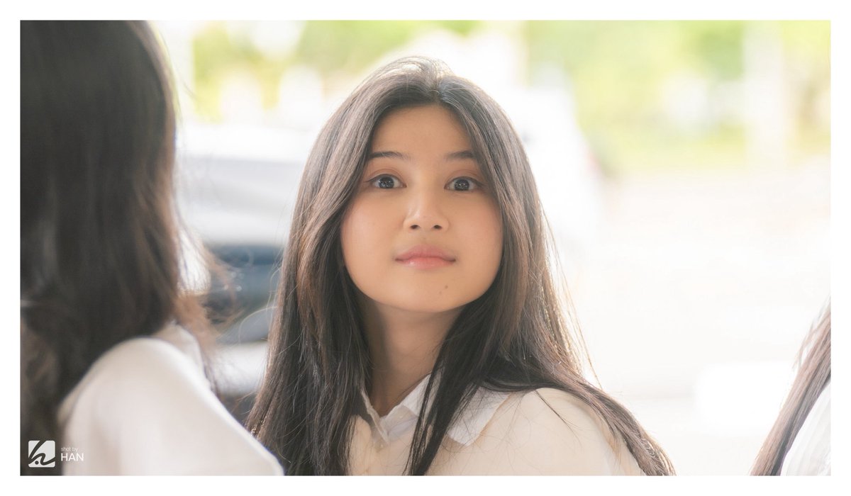 𝘪 𝘩𝘰𝘱𝘦 𝘵𝘩𝘦 𝘴𝘮𝘪𝘭𝘦 𝘰𝘯 𝘺𝘰𝘶𝘳 𝘧𝘢𝘤𝘦, 𝘴𝘵𝘢𝘺𝘴 𝘱𝘦𝘳𝘮𝘢𝘯𝘦𝘯𝘵𝘭𝘺, 𝘣𝘦𝘤𝘢𝘶𝘴𝘦 𝘪𝘵'𝘴 𝘰𝘯𝘦 𝘰𝘧 𝘵𝘩𝘦 𝘮𝘰𝘴𝘵, 𝘣𝘦𝘢𝘶𝘵𝘪𝘧𝘶𝘭 𝘵𝘩𝘪𝘯𝘨𝘴 𝘵𝘩𝘢𝘵 𝘦𝘹𝘪𝘴𝘵.

selamat hari #seNIN <a href="/AR_AnindyaJKT48/">anindya ramadhani</a> ✨