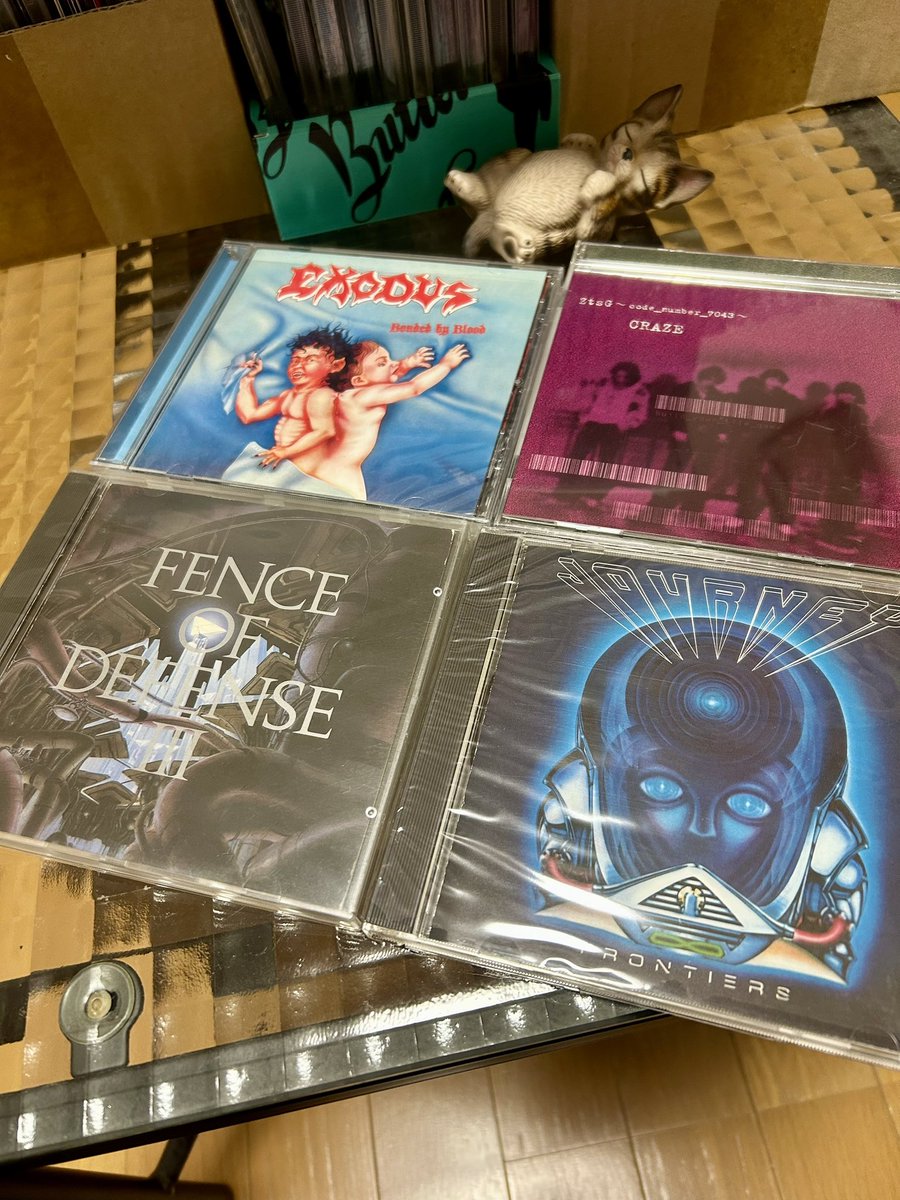 Hi, guys.
I listened to these CDs on February 2nd, 2026,

Bonded by Blood / Exodus🇺🇸
R.I.P. #PaulBaloff ✝️

ZtsG  code_number_7043 / Craze🇯🇵
#ShinichiroSuzuki

2235 Zero Generation
Fence of Defense🇯🇵
#WataruYamada

Frontiers / Journey🇺🇸
#RossValory

The days are getting longer.😌