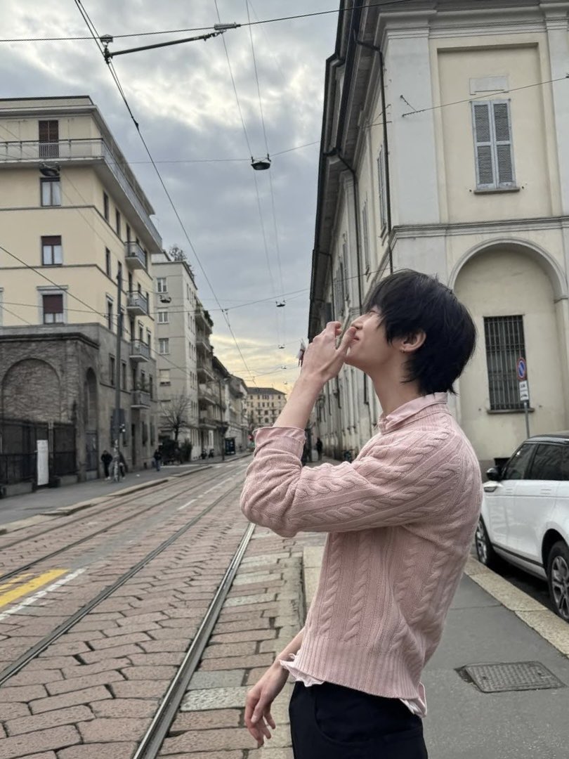 chanss26's tweet photo. Do you get deja vu 😚 https://t.co/LSEMWezZca