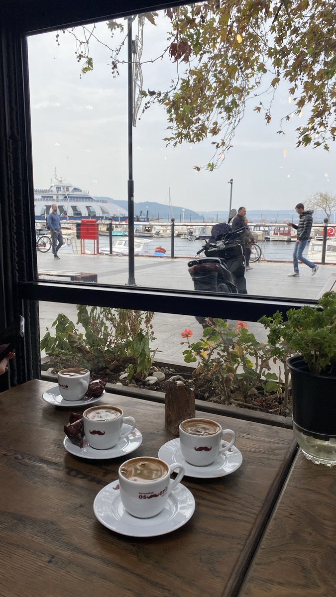 ögle iznini arkadaşlarla kavga içmeye kullanmak...