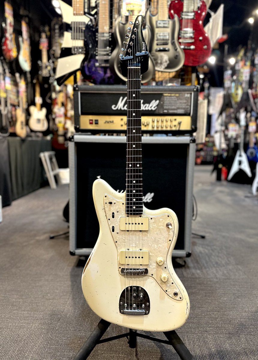 コチラの貴重なモデル、デジマートからも ご注文頂けます！ ありがたい