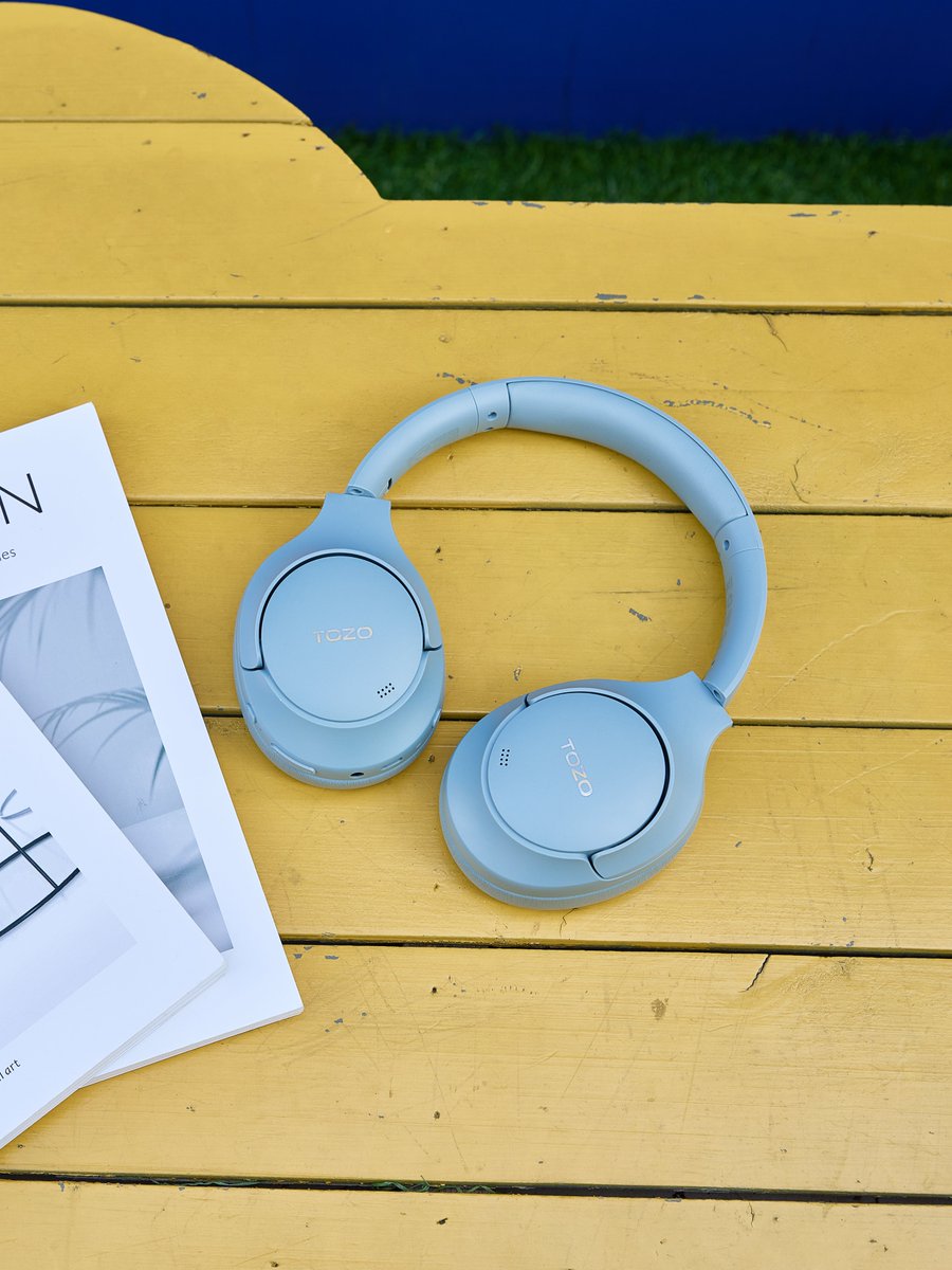 TOZO_OFFICIAL's tweet image. 🎨 Dive into a world of vibrant sound with TOZO headphones, available in an array of stunning colors! From classic black to serene blue and soft pink, there’s a perfect pair for every vibe. 

Elevate your audio experience today! 🎧✨ 

#ColorYourSound #TOZO #HT3 #Soundaroundyou
