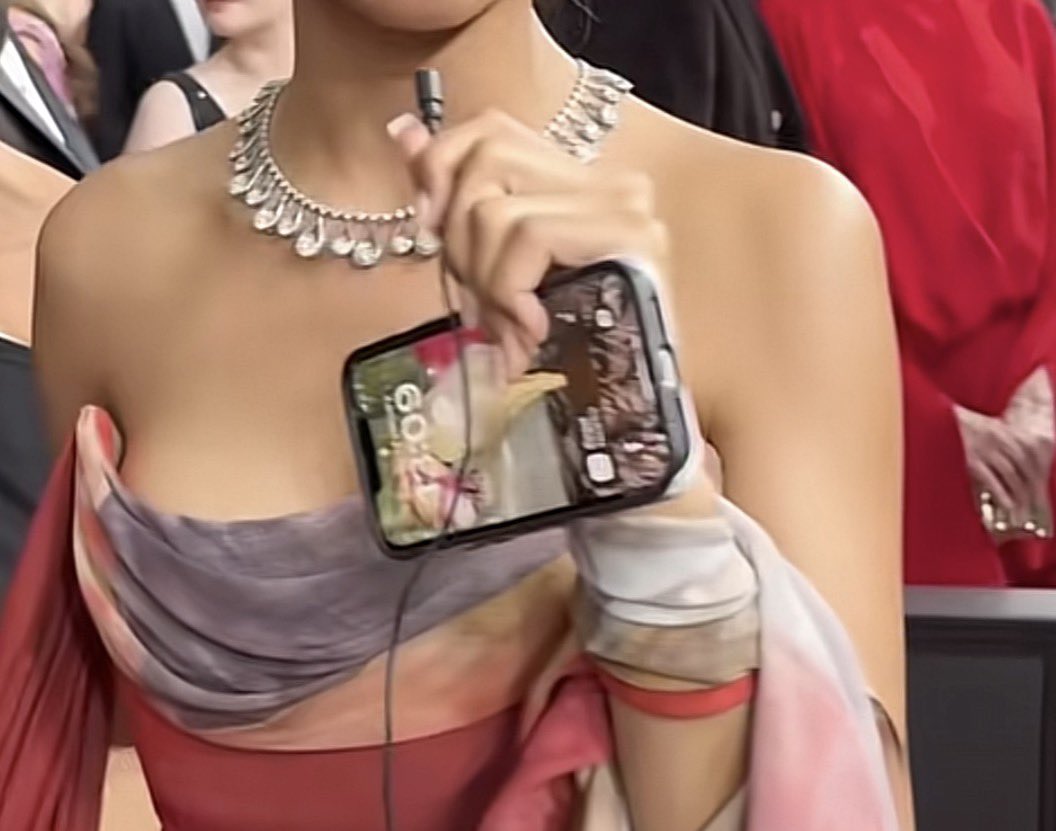 @RonanACNH 01.5 📀 tweet media