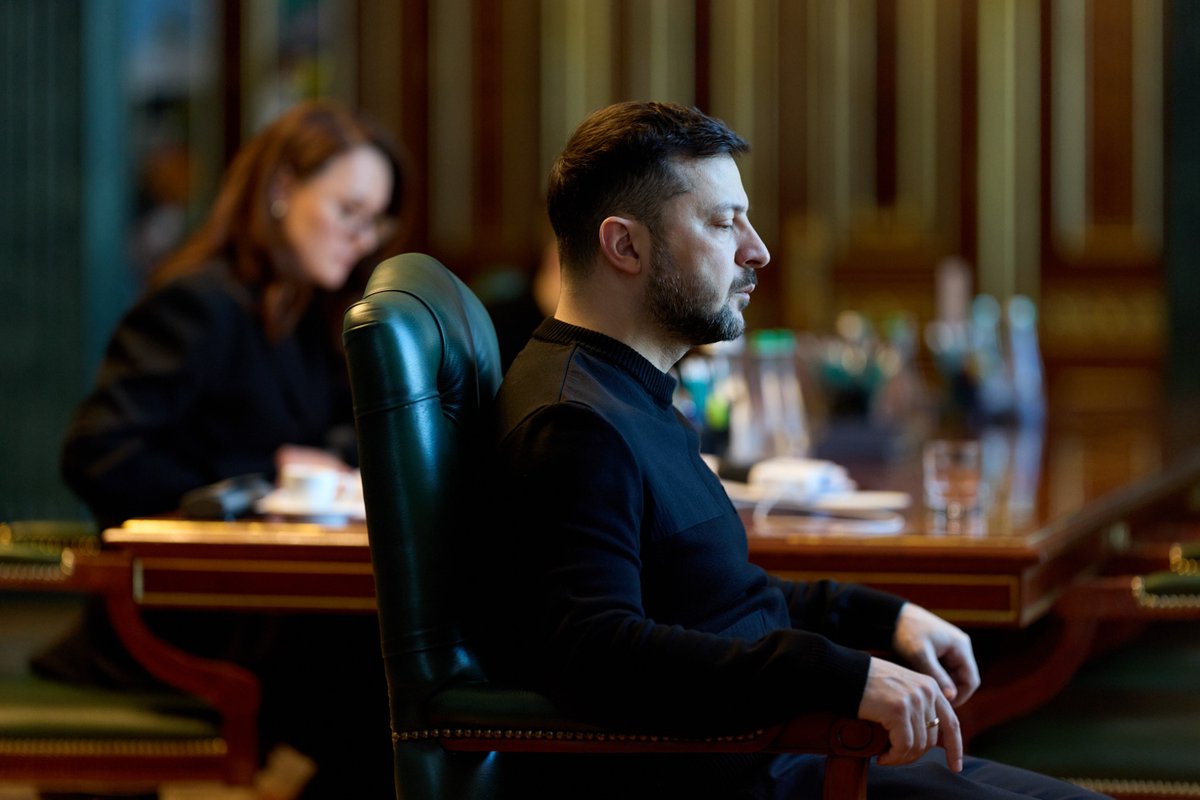 Volodymyr Zelenskyy / Володимир Зеленський tweet media