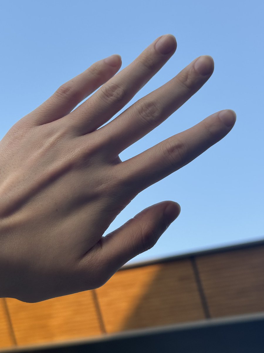 อย่าลืมออกไปรับวิตามิน D กันด้วยนะค้าบ💪🏻🌤️#WithJACKIE