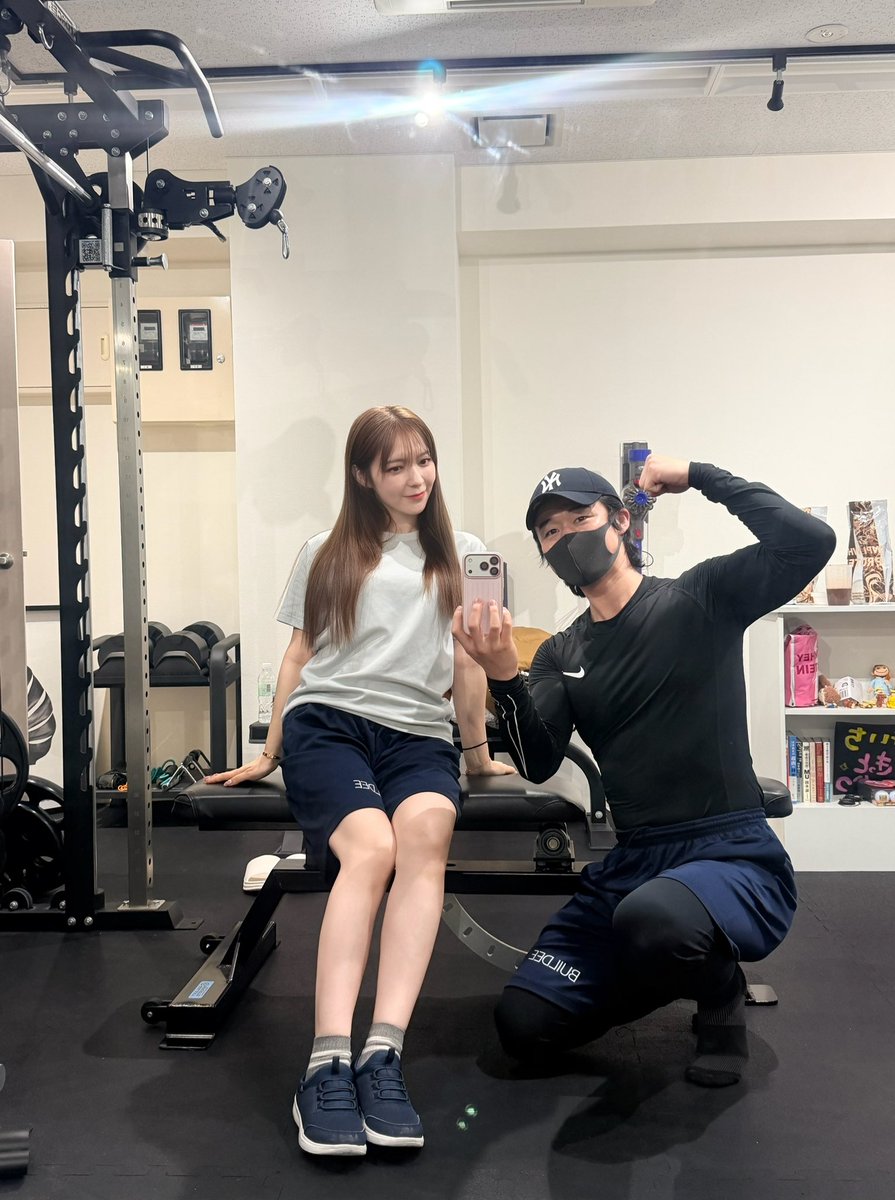 saemiltiii's tweet photo. 今日もパーソナル頑張った🥺
今年は上半身がんばろ👊 https://t.co/pbaALscEIr