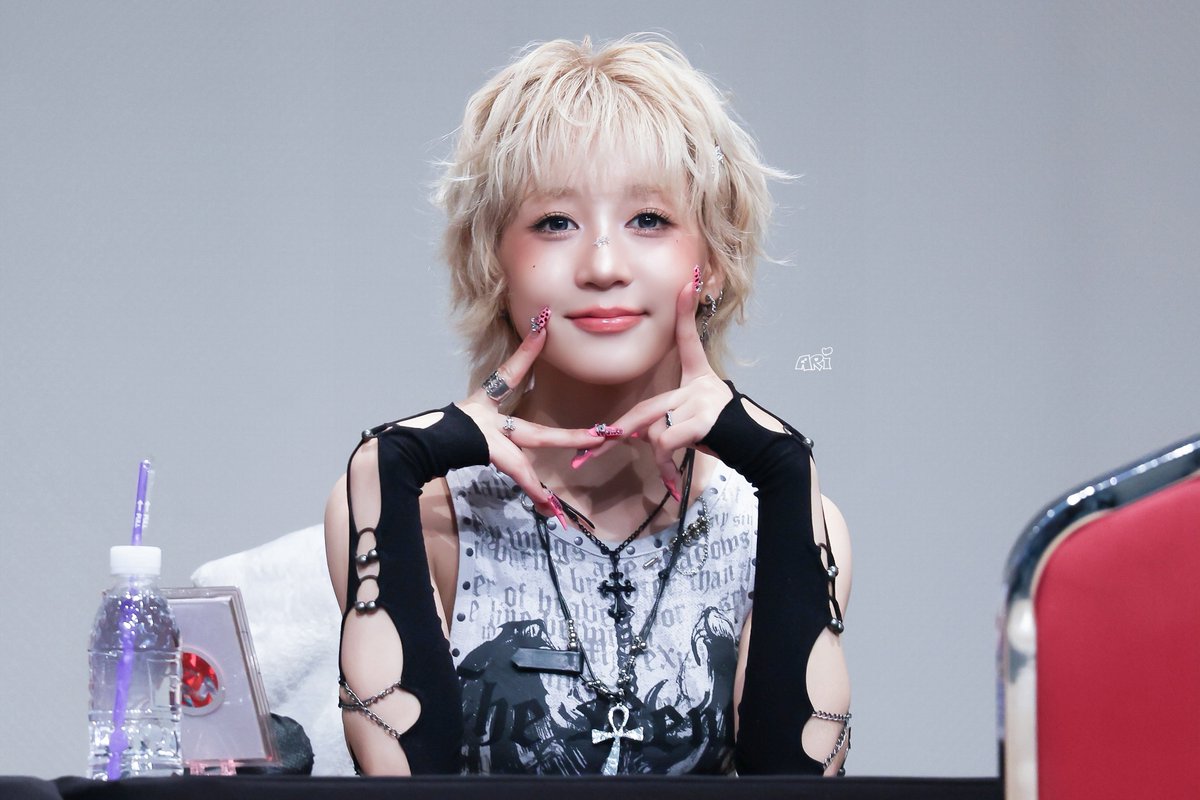 ka1_s2's tweet image. 20250824 메이크스타 팬싸 HQ

ふあふあショートちょあ！

#江崎ひかる #ひかる大好き 
#히카루 #Kep1er #케플러