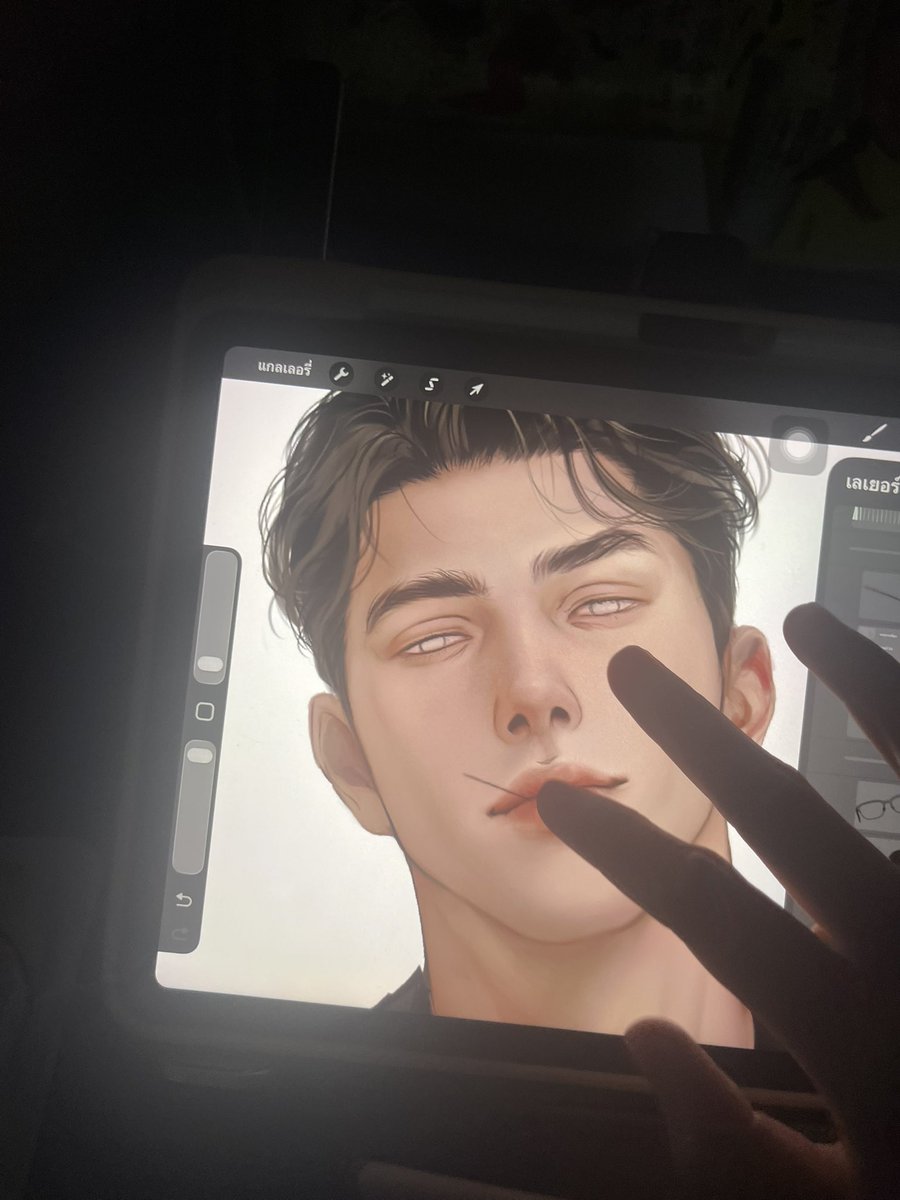 opachen. ตอนนี้ควรนอนก่อน tweet media