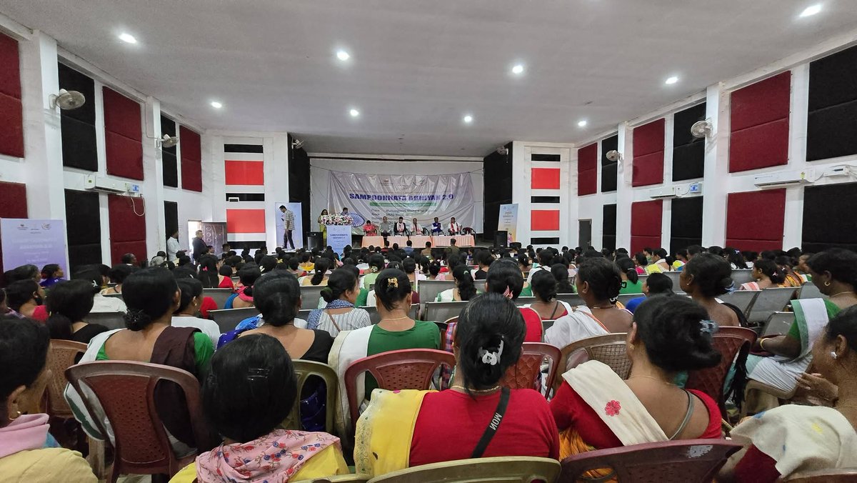CDCJonai's tweet photo. #JonaiCodistrict  

#Photos| Glimpses from the  launch of #SampoornataAbhiyan2.0 at Murkongselenk Tribal Development Block of Jonai Co-district.
@dhemaji_dc @diprassam

#ChampionsOfChange
#NITIAayog https://t.co/fiOg5qP9o6