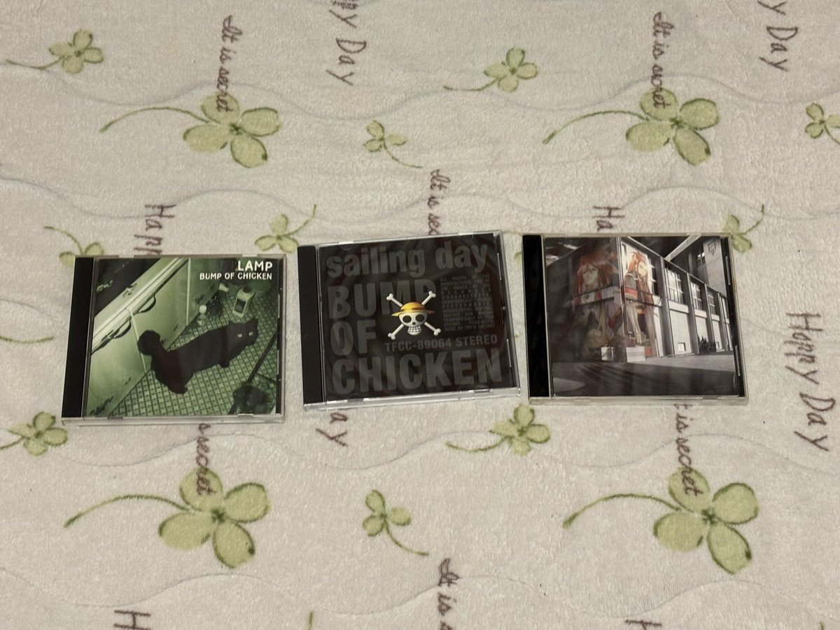 30周年を迎える前に、激レアCDを中古で購入(一番左はもはや廃盤