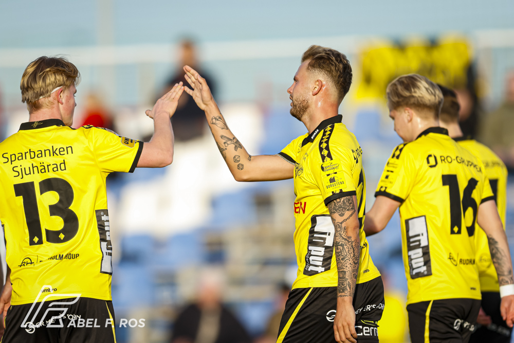 abelfros's tweet photo. 📰 Cobertura del partido amistoso entre @IFElfsborg1904 v #DaejeonHanaCitizen en @PinatarArena para el diario sueco #BorasTidning

https://t.co/XlP7nw1WJv https://t.co/hTsjR3OtV6