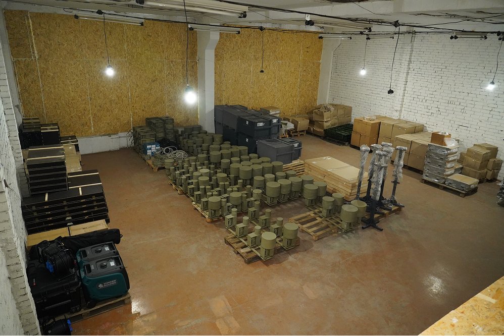 #Метінвест в межах мілітарної ініціативи #СталевийФронт Ріната Ахметова у 2025 році закупив і передав 1-му корпусу НГУ «Азов» засоби радіоелектронної боротьби на суму 161 млн грн: bit.ly/4romr21