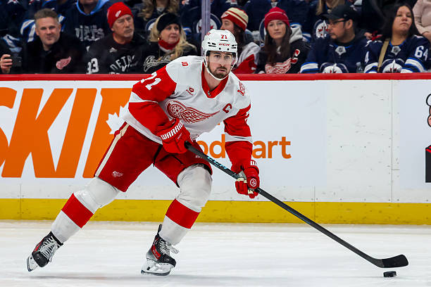 dclynick66's tweet photo. Let it be known ... My jersey of choice for today is ... #OurCaptain #LGRW https://t.co/P3XGOegh0v