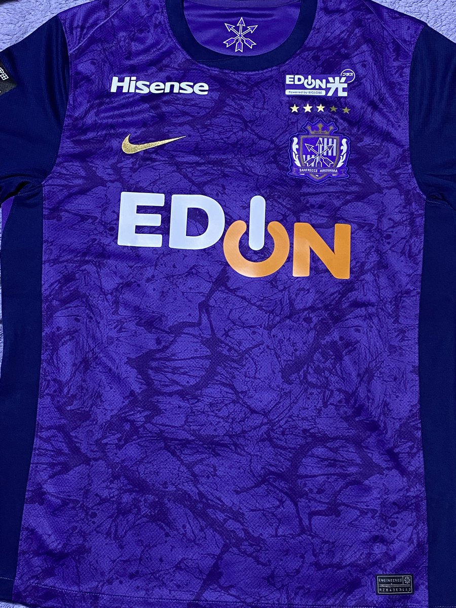 サンフレッチェ広島　ユニフォーム　背番号18 菅大輝　サイズXL 未使用 広島の皆様、こんばんは。 #背番号18 が手元に届きました。 菅ちゃん