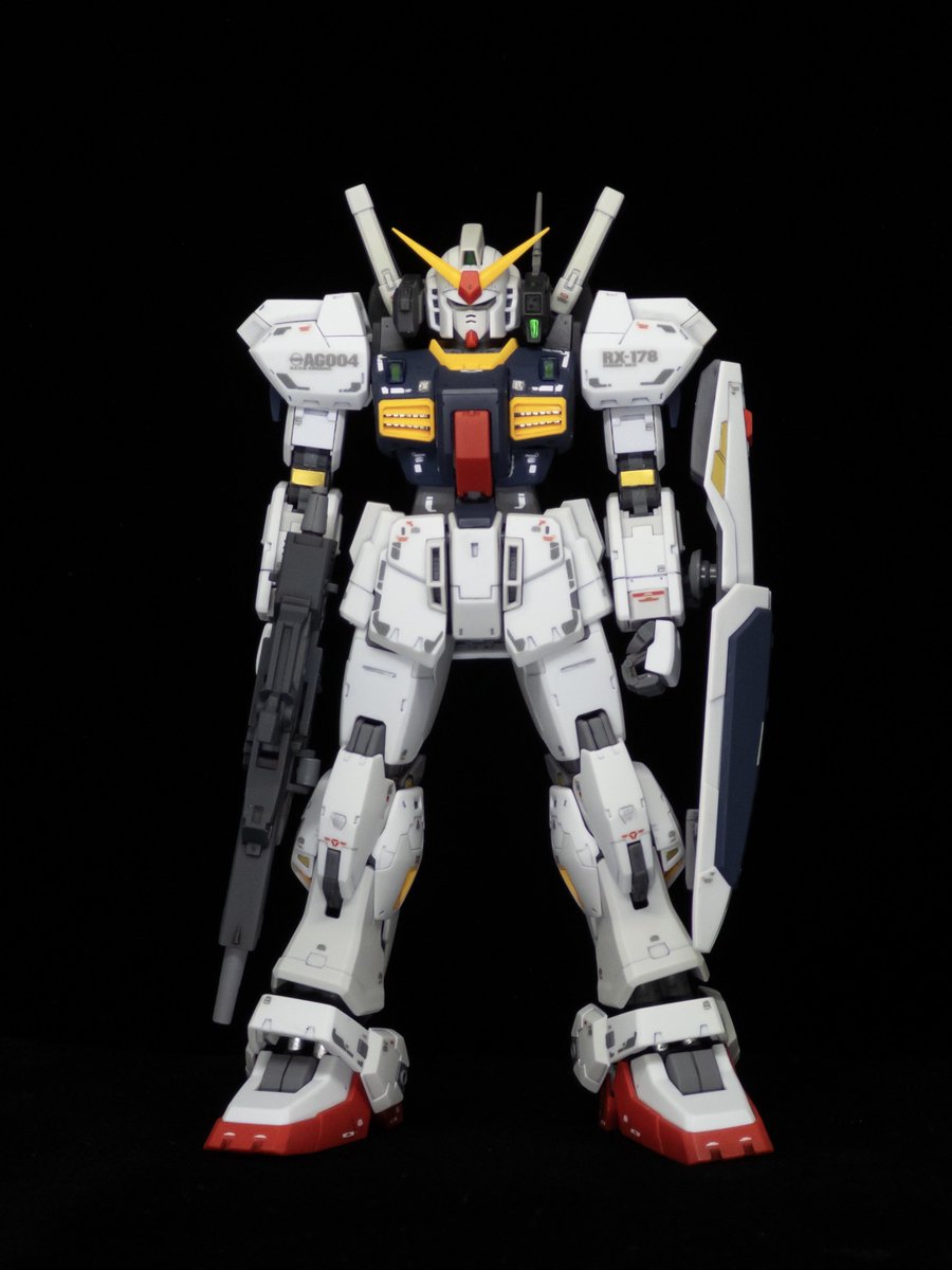 RGガンダムMk-IIとGディフェンサーようやく完成しました。 スミ入れ