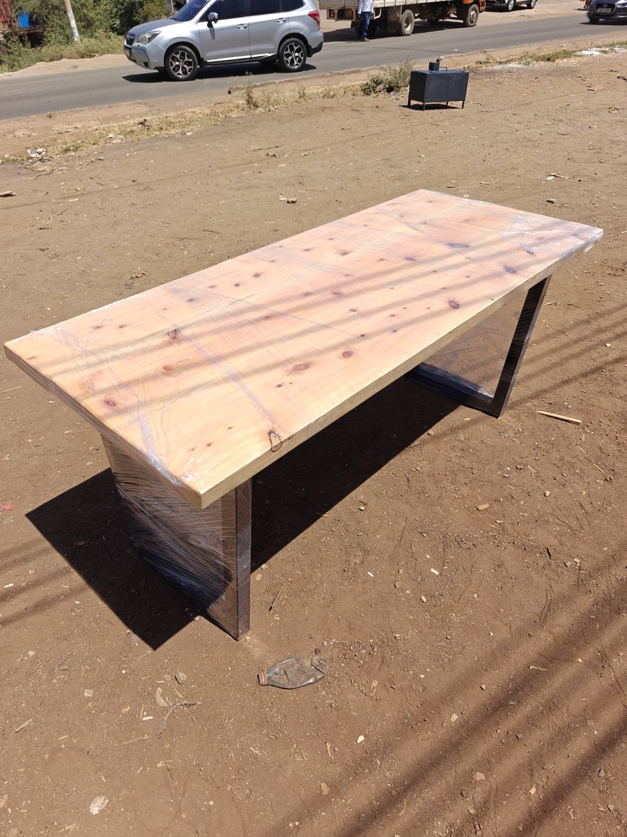 Humphrey Creates tweet media