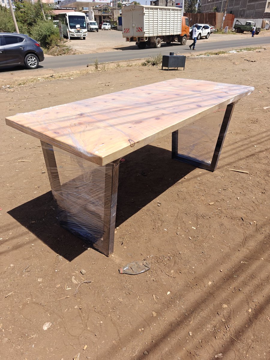 Humphrey Creates tweet media