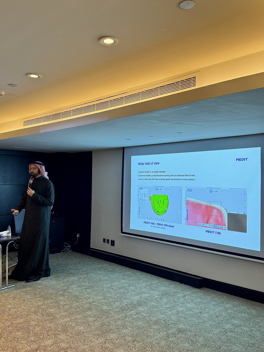 aom090's tweet photo. تم ولله الحمد الانتهاء من ورشة عمل ضمن فعاليات المؤتمر لمدينة الملك سعود الطبية، حيث ناقشنا تطورات في مجال طب الاسنان الرقمي و الزراعة، وتبادلنا الخبرات والتجارب مع نخبة من المختصين والمهتمين في المجال. #زراعة_اسنان #تجميل_اسنان https://t.co/DkMwyTSbQ2
